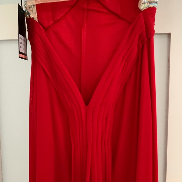 NWT La Femme Sweetheart Crystal Evening Gown - Picture 7 of 9